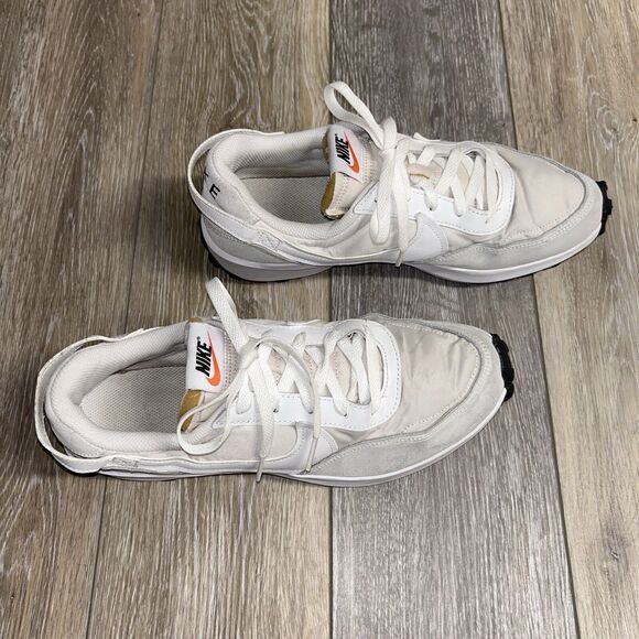 Nike Waffle Debut Mens US Size 9 White Suede DH9522-101 Trainers Sneaker Shoes - Picture 2 of 11